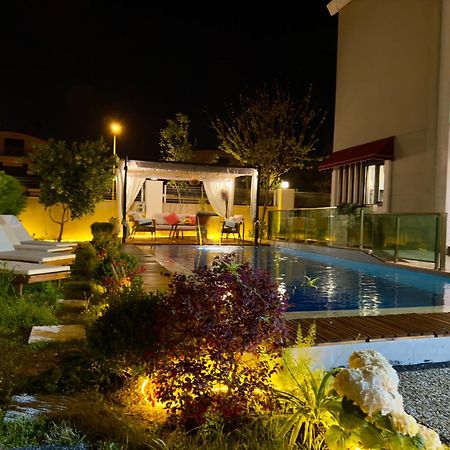 Villa Annabell1 With Swimming Pool And Jacuzzi, 3 Floors เบเลก ภายนอก รูปภาพ
