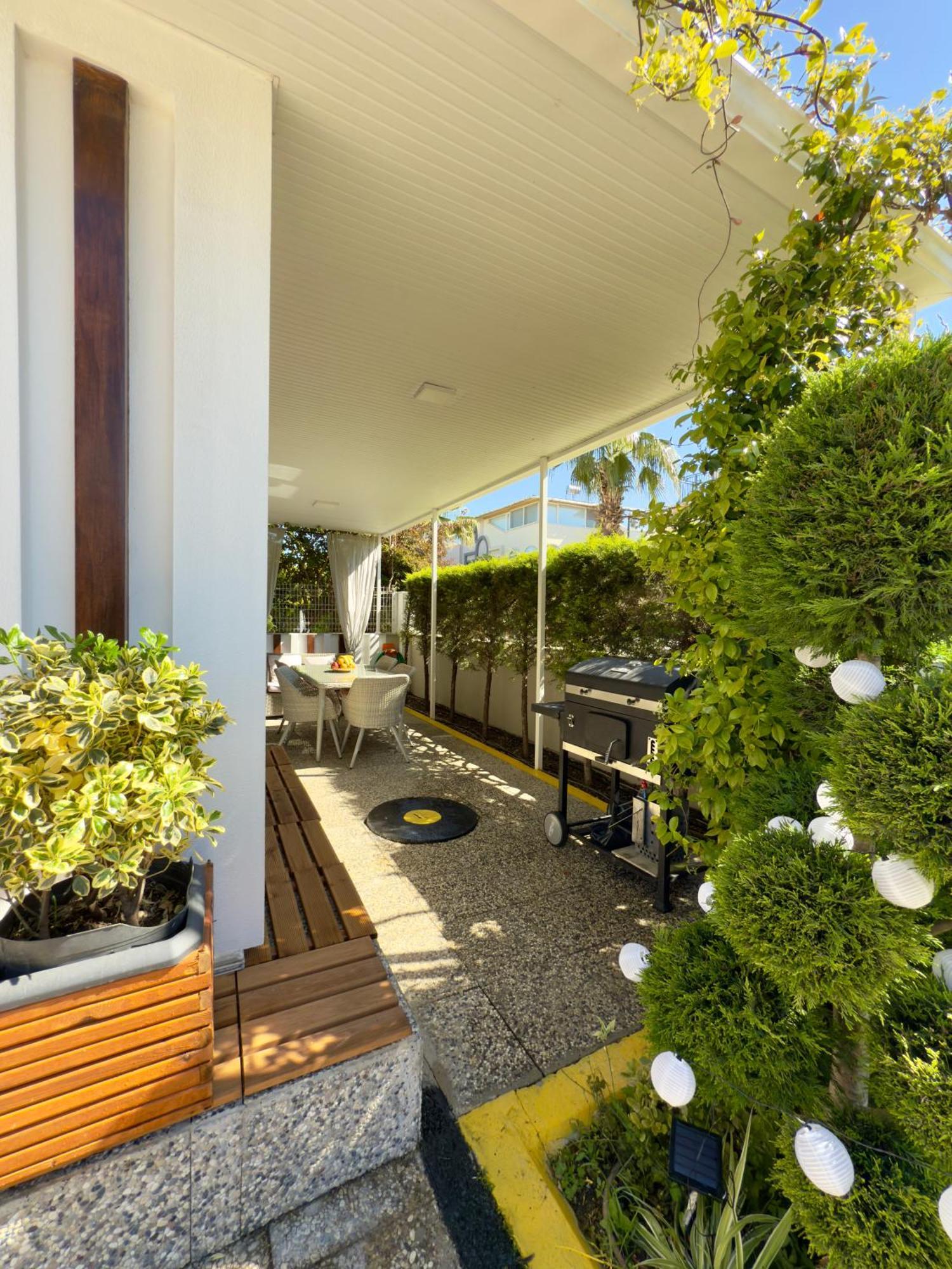 Villa Annabell1 With Swimming Pool And Jacuzzi, 3 Floors เบเลก ภายนอก รูปภาพ