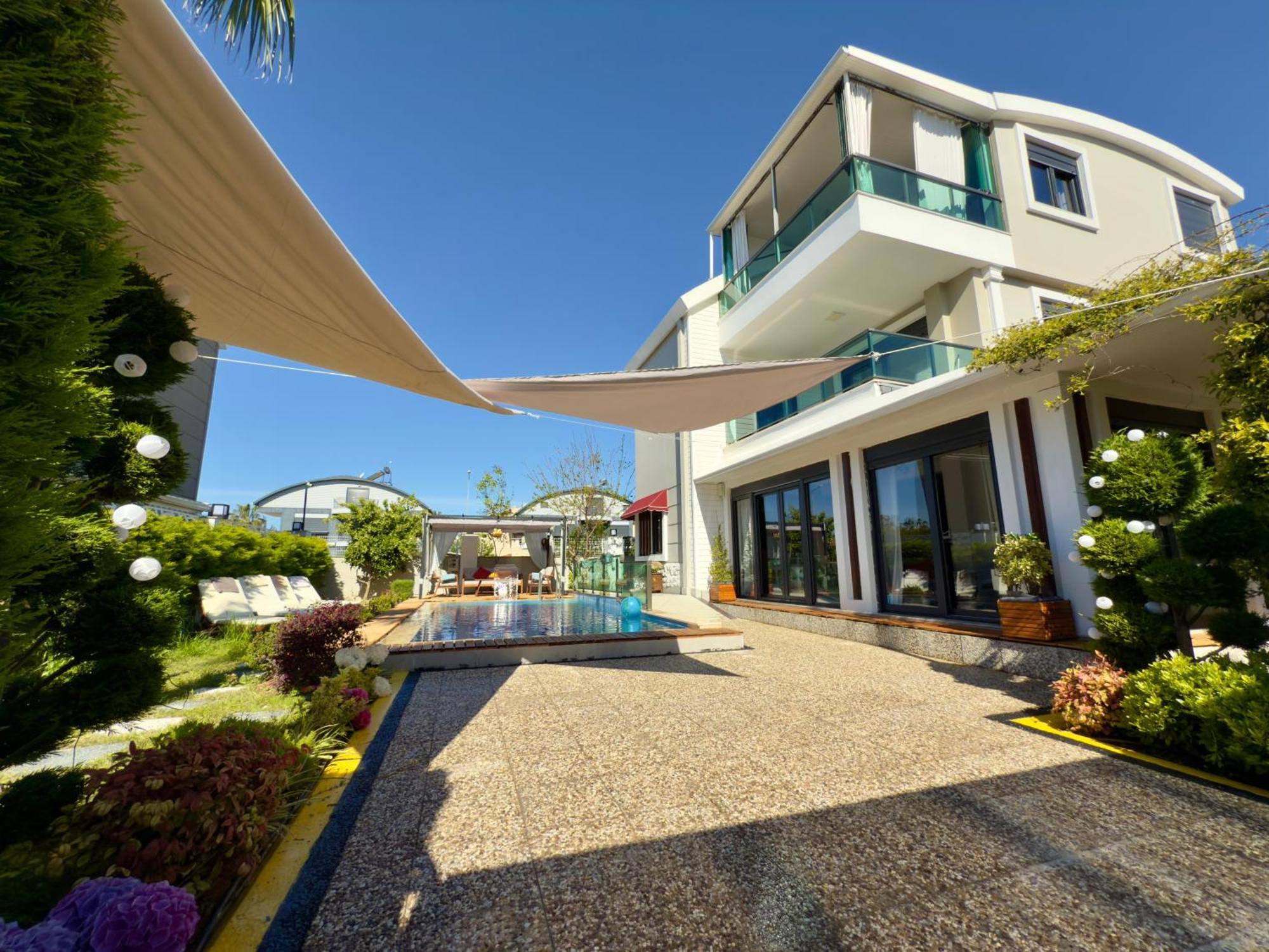 Villa Annabell1 With Swimming Pool And Jacuzzi, 3 Floors เบเลก ภายนอก รูปภาพ