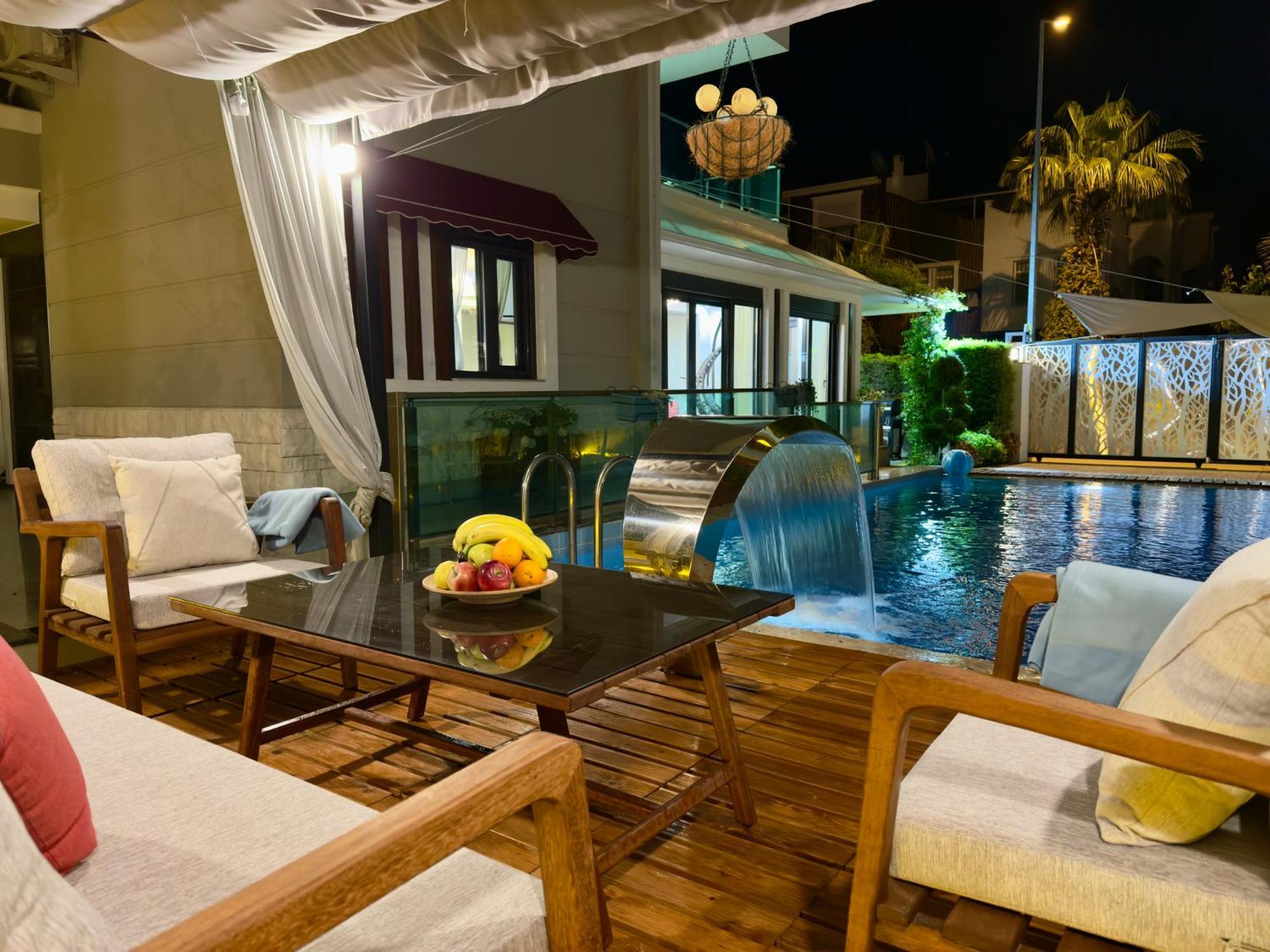 Villa Annabell1 With Swimming Pool And Jacuzzi, 3 Floors เบเลก ภายนอก รูปภาพ